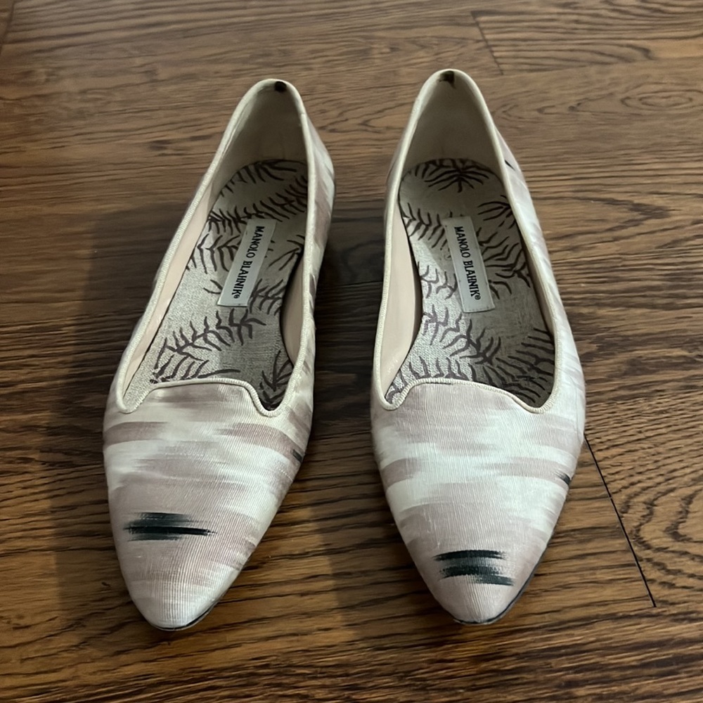 Vintage Manolo Blahnik Flats - Picture 4 of 4
